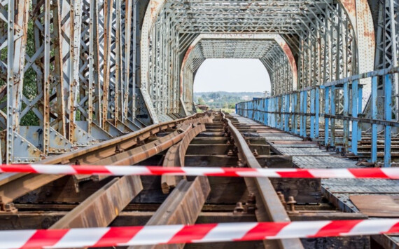 В Уфе 27,9 млн рублей выделили на подсветку моста