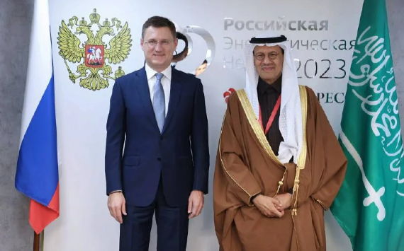 Александр Новак в рамках РЭН провел заседание совместной межправительственной российско-саудовской комиссии